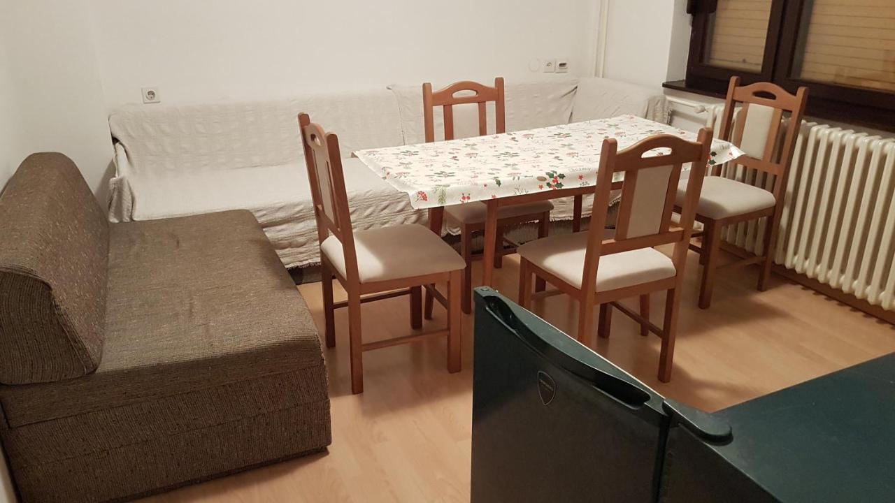 Dass Apartmani Banja Luka Zewnętrze zdjęcie